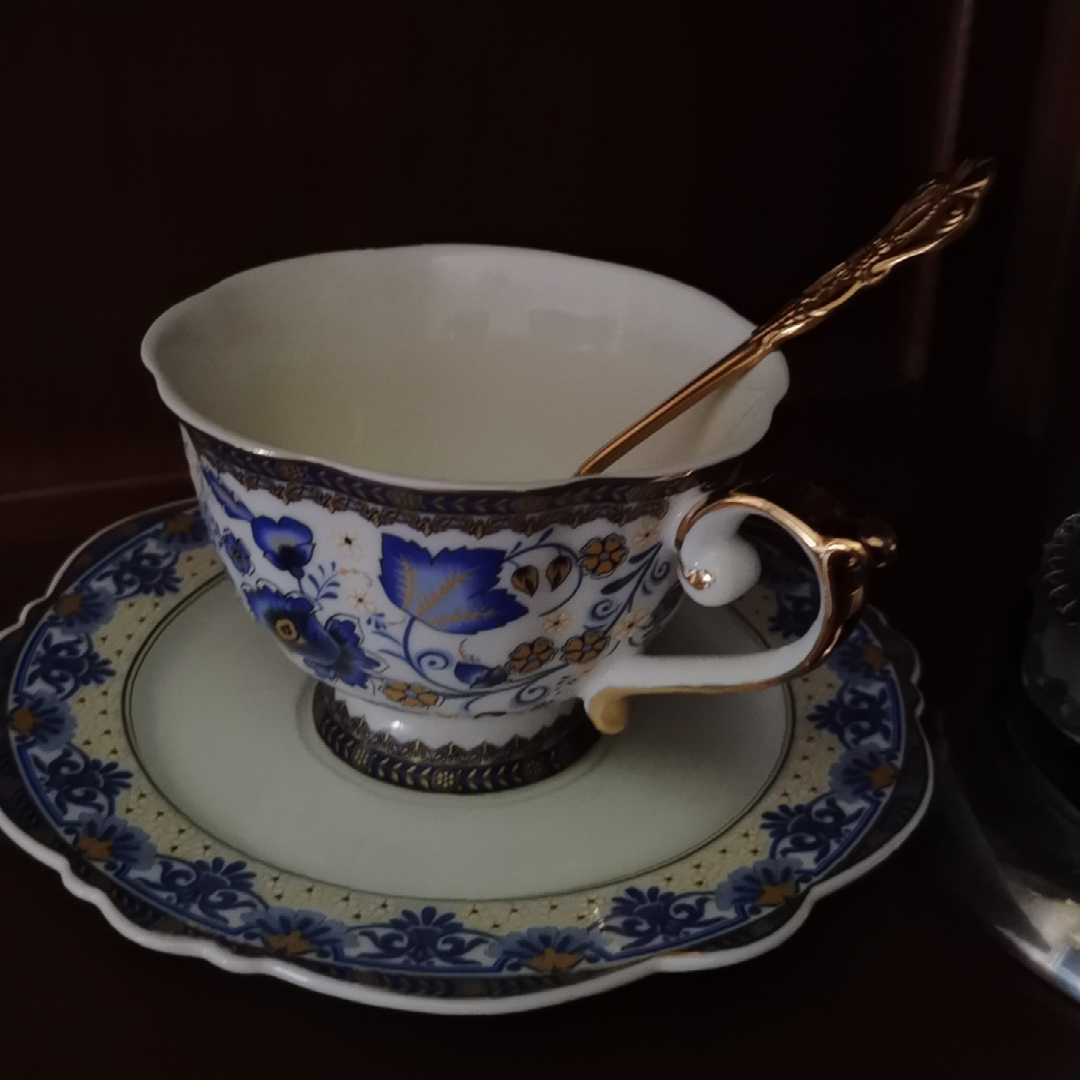 Click to view full screen Vintage Tea Cup and Saucer Set Porcelain Blue White photo review