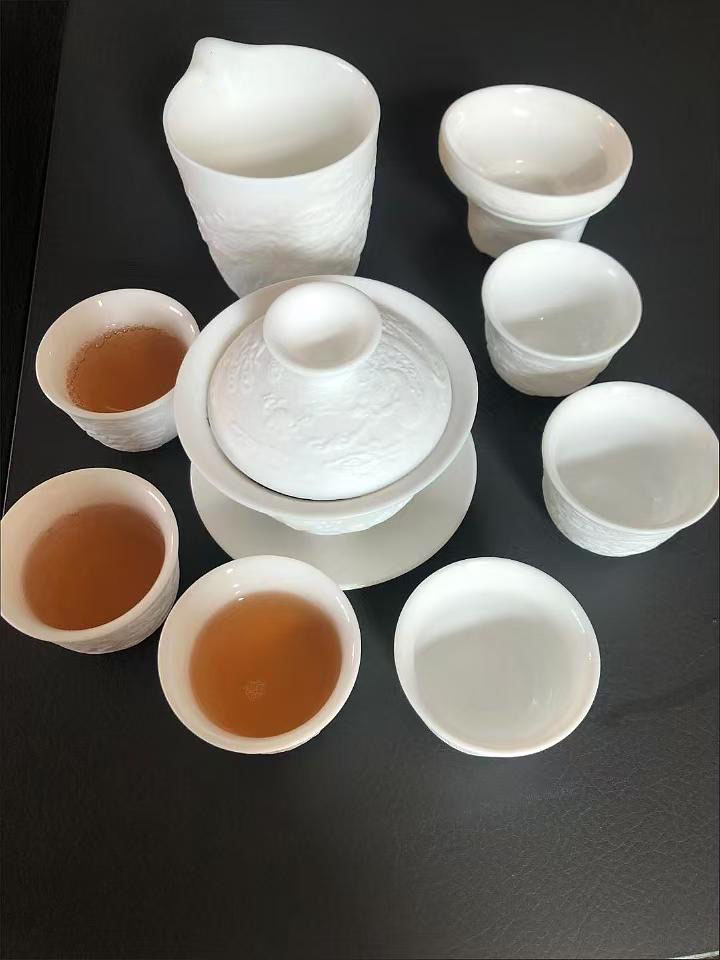 Click to view full screen Exquisite Chinese Dragon Relief Gongfu Tea Set photo review