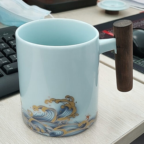Tumbling Waves Tea Mug with Infuser and Lid 15 OZ photo review