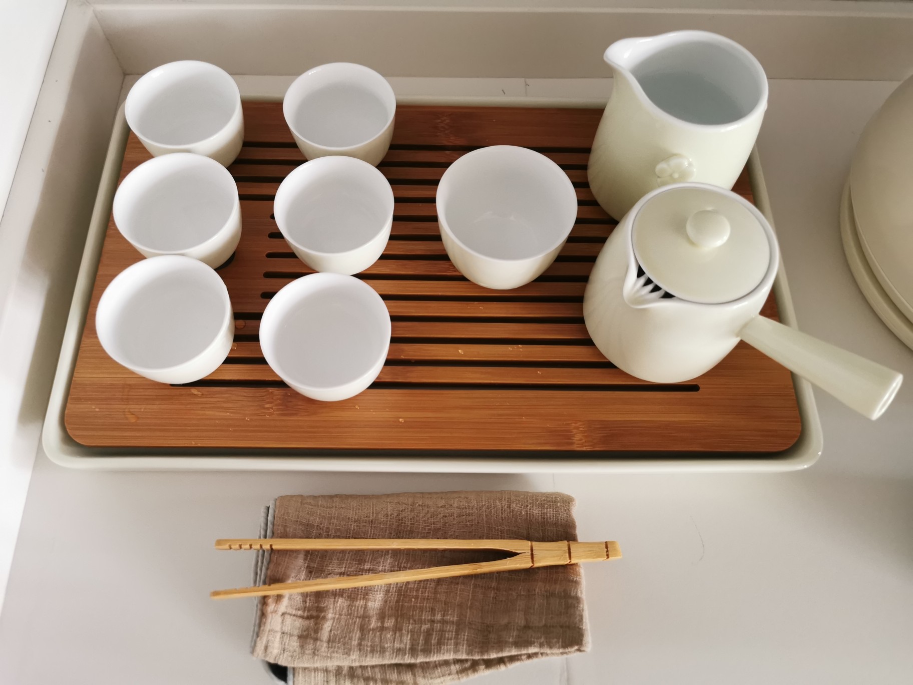 Click to view full screen Plum Japanese Kungfu Tea Set with Tray 9 Pieces photo review