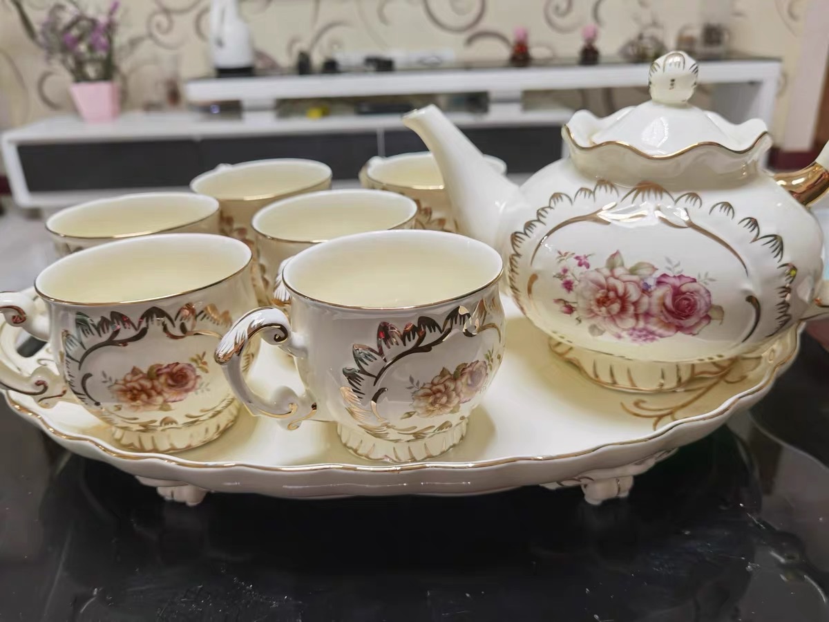Click to view full screen Vintage English Tea Set Porcelain Luxury Teapot Set photo review