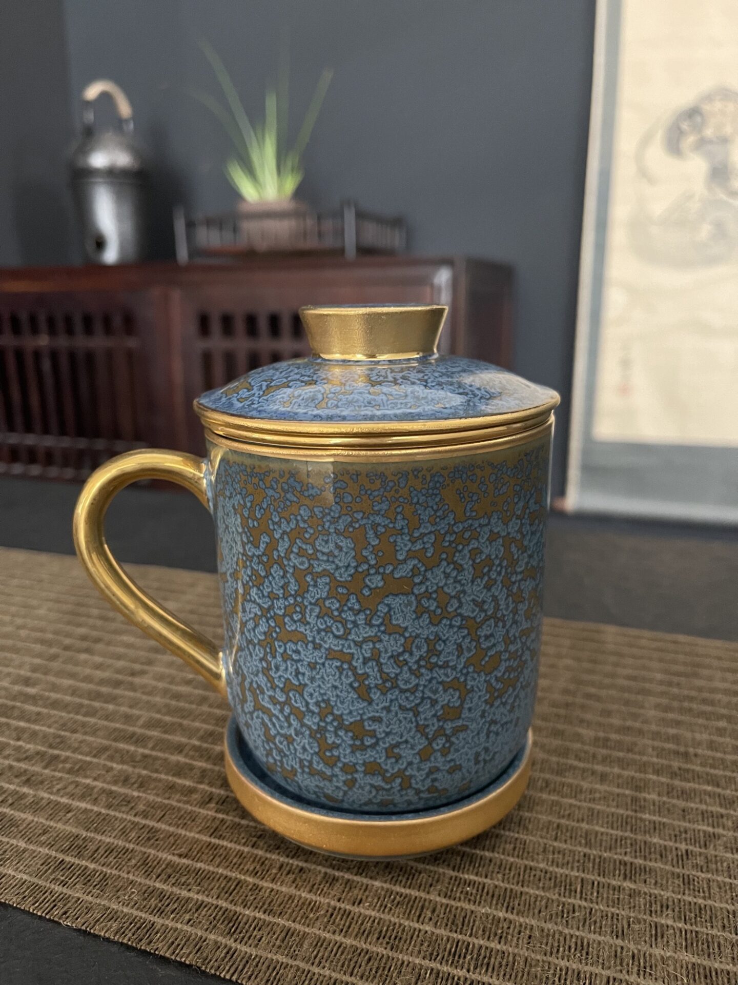 Click to view full screen Floating Jade Steep Tea Mug with Infuser and Coaster 13.5 OZ photo review