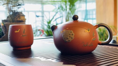 Lotus Xi Shi Yixing Teapot Purple Clay 7.1 Oz photo review
