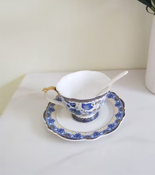 Click to view full screen Vintage Tea Cup and Saucer Set Porcelain Blue White photo review