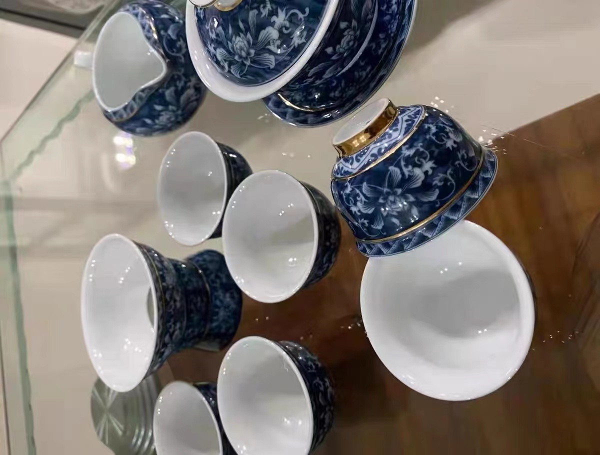 Click to view full screen Flowers Porcelain Chinese Gongfu Tea Set Blue and White photo review