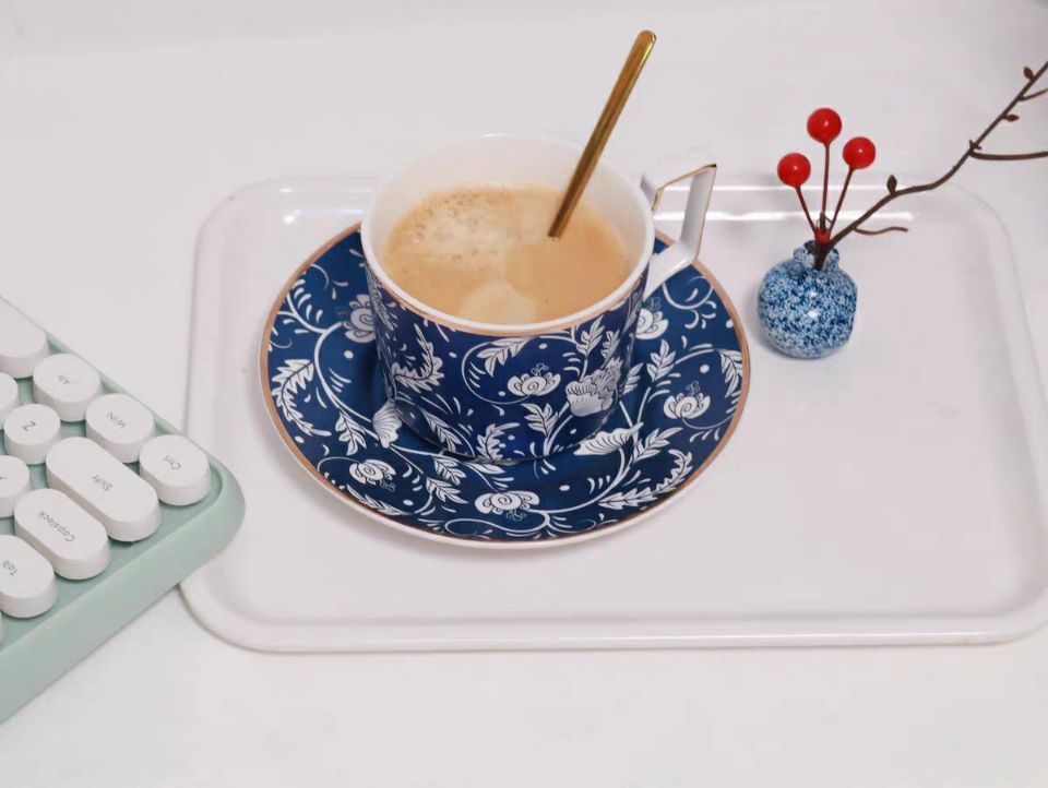 Click to view full screen Blooming-flower English Tea Set Porcelain Teapot Set photo review