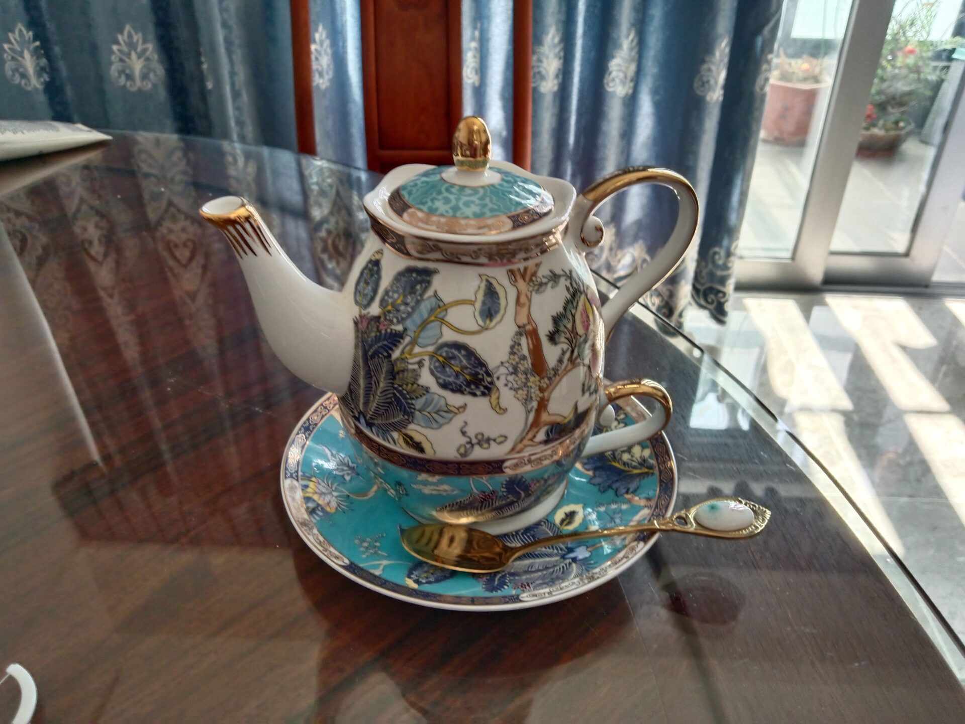 Click to view full screen Feicui Tea for One Set Bone China Teapot Set photo review