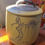 Yixing Purple Tea Caddy Loose Tea Tin Storage Canister photo review