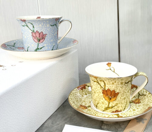 Tulip Tea Cup and Saucer Set Porcelain photo review