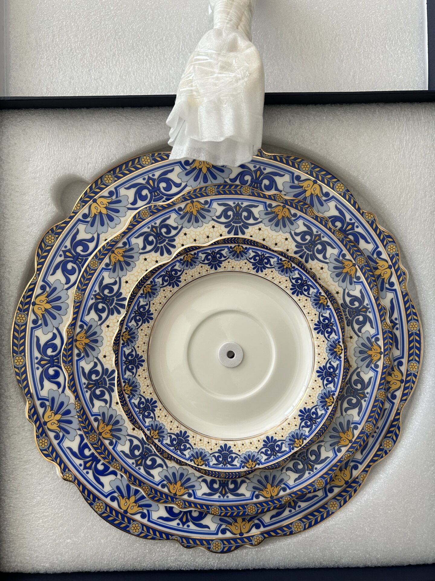 Click to view full screen 3-Tier Floral Cupcake Stand Bone China photo review