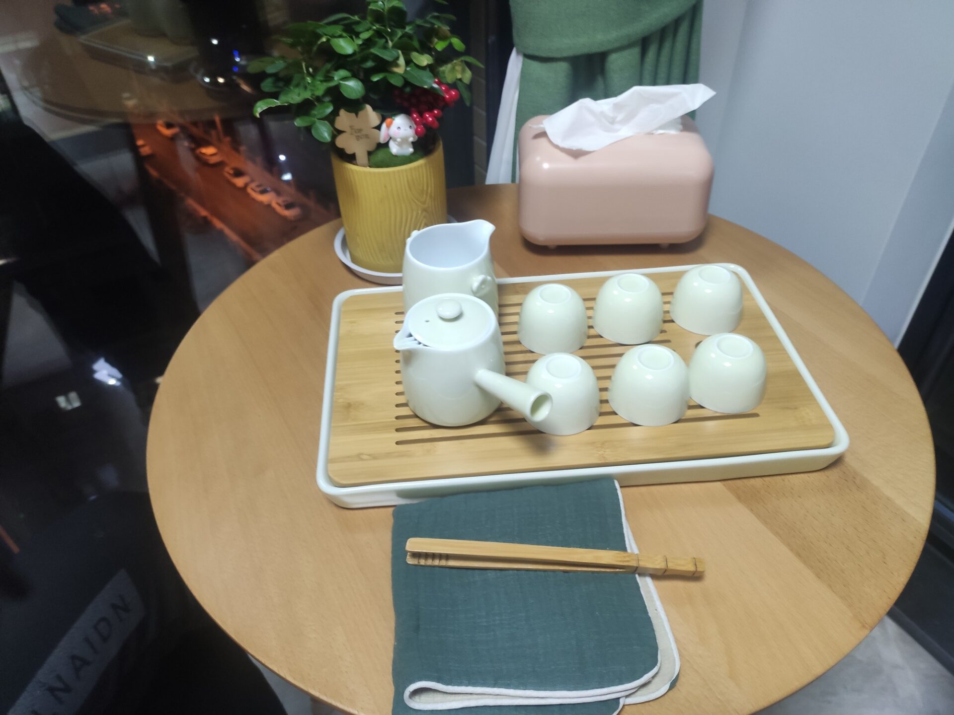 Click to view full screen Plum Japanese Kungfu Tea Set with Tray 9 Pieces photo review