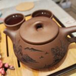 Vintage Painting Shi Piao Yixing Teapot Purple Clay 8.8 Oz photo review