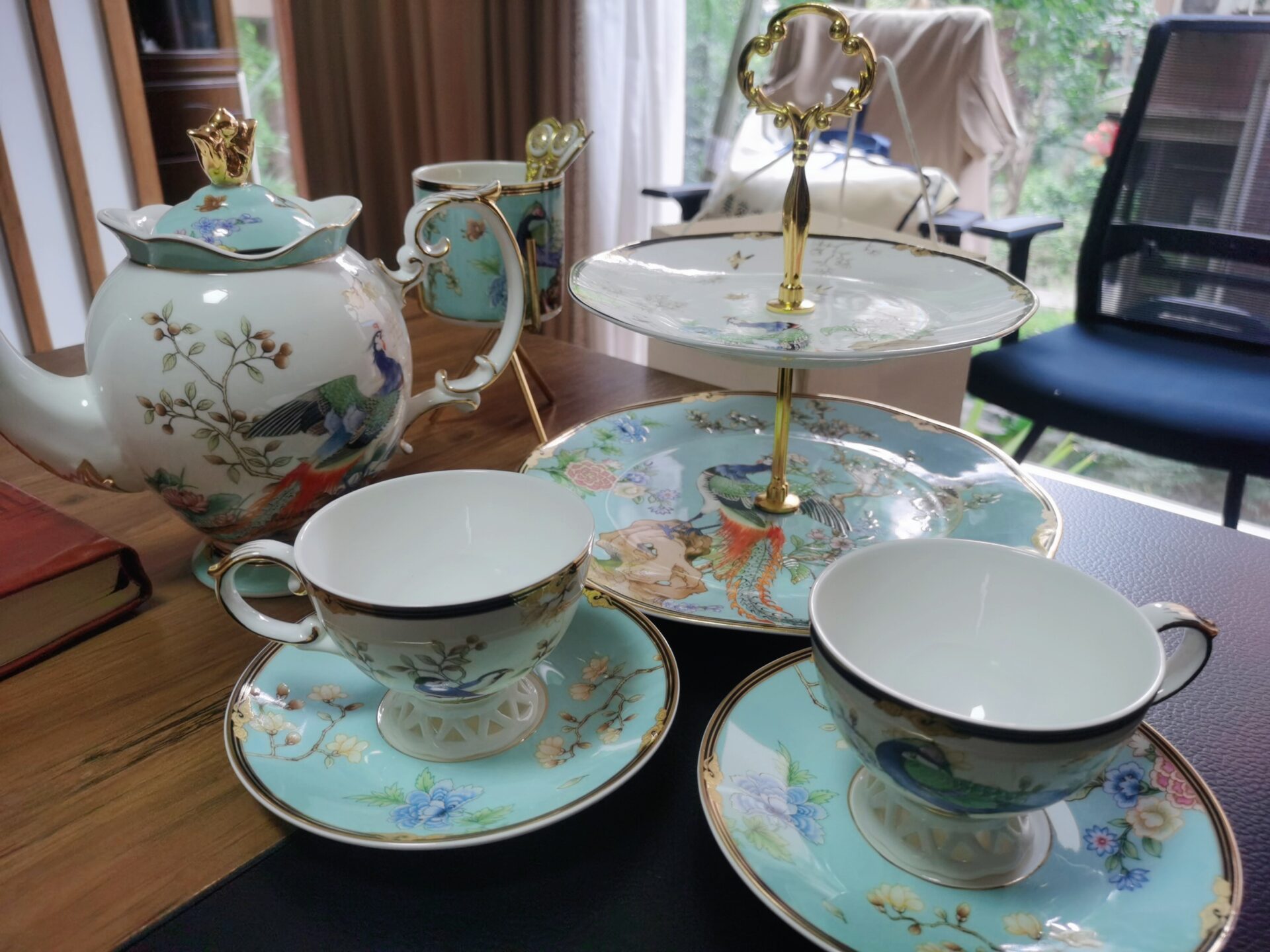 Click to view full screen Vintage Phoenix English Tea Set Bone China photo review