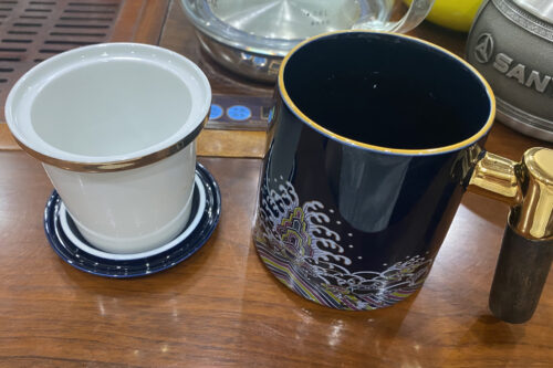 Click to view full screen Waves Steep Tea Mug with Infuser and Lid 13.5 OZ photo review