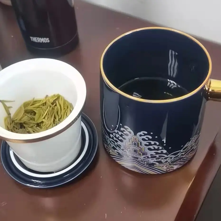Click to view full screen Waves Steep Tea Mug with Infuser and Lid 13.5 OZ photo review