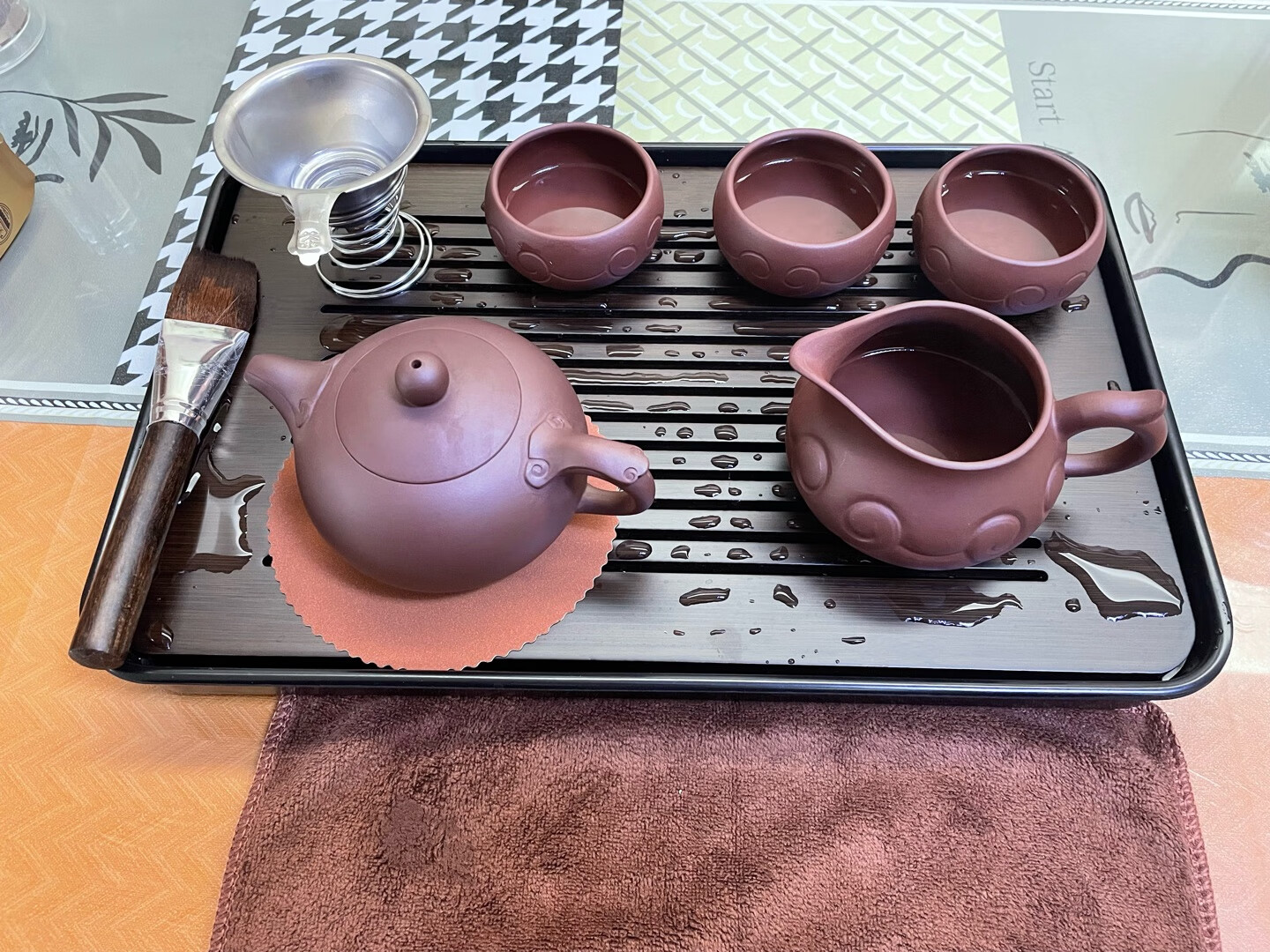 Click to view full screen Cloud Chinese Yixing Tea Set Handcrafted Zisha Teapot Cup Set photo review