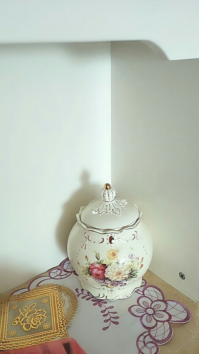 Click to view full screen Hibiscus Tea Caddy Vintage Loose Tea Tin photo review