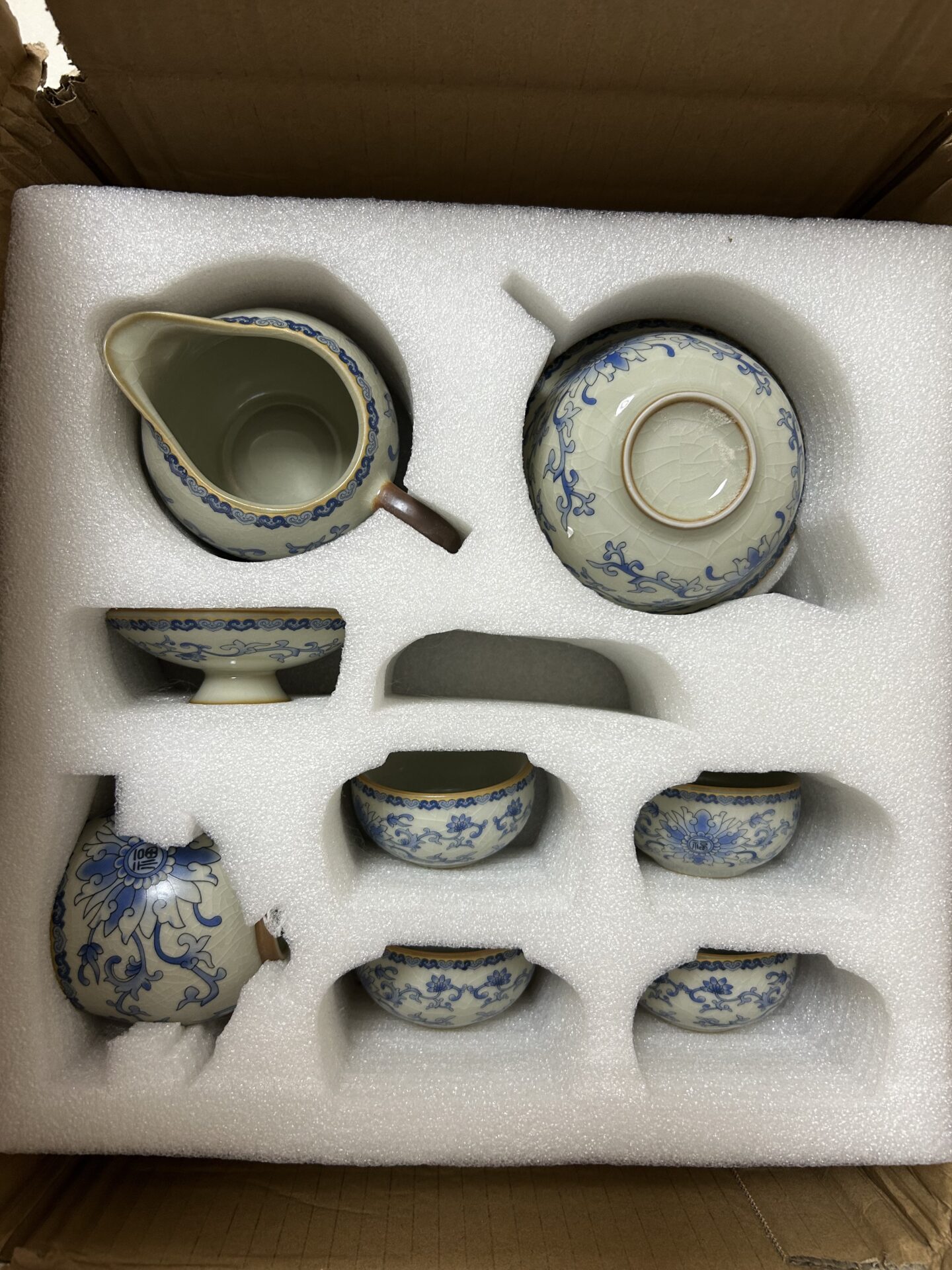 Click to view full screen Vintage Chinese Tea Set with Tray Blue and White photo review