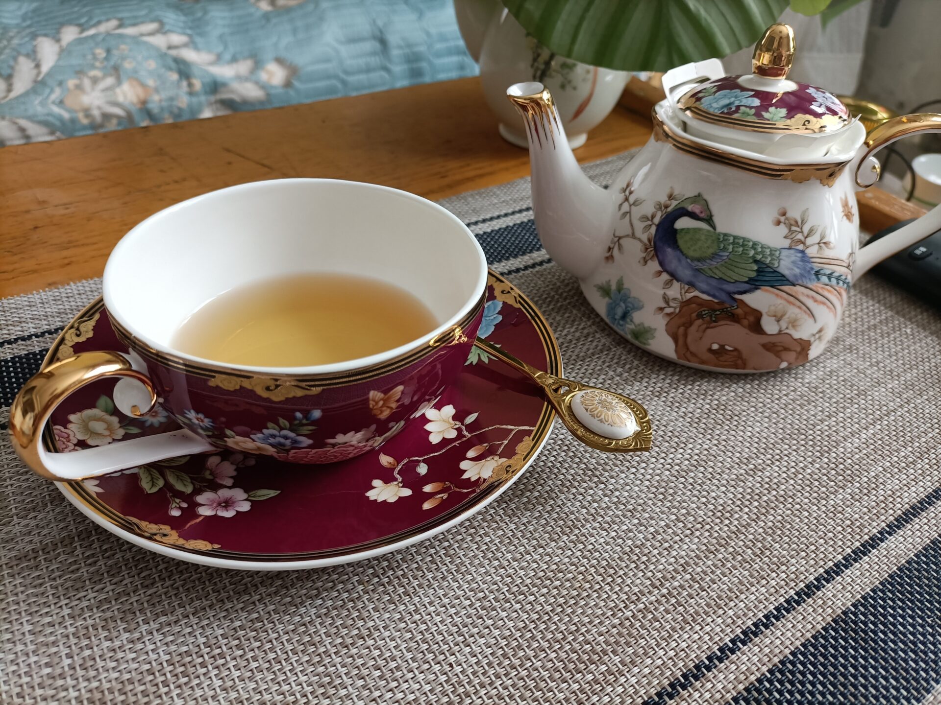 Phoenix English Tea Set for One Bone China Teapot photo review