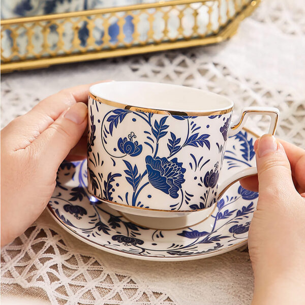 Classic Blue-and-White English Tea Set Porcelain Teapot Set - Image 4