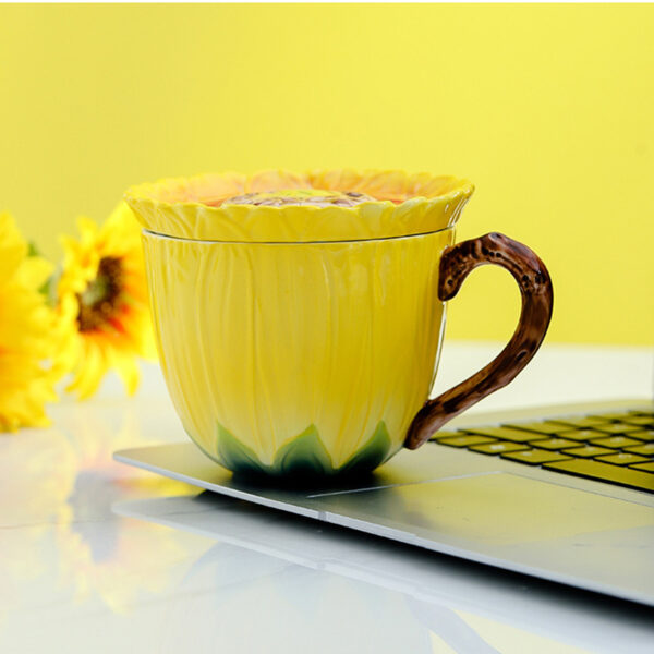 TSB10BB002 5 Sunflower Mug with Lid Hand-painted Ceramic Cup