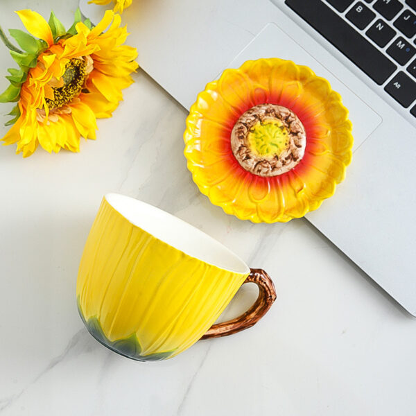 TSB10BB002 8 Sunflower Mug with Lid Hand-painted Ceramic Cup