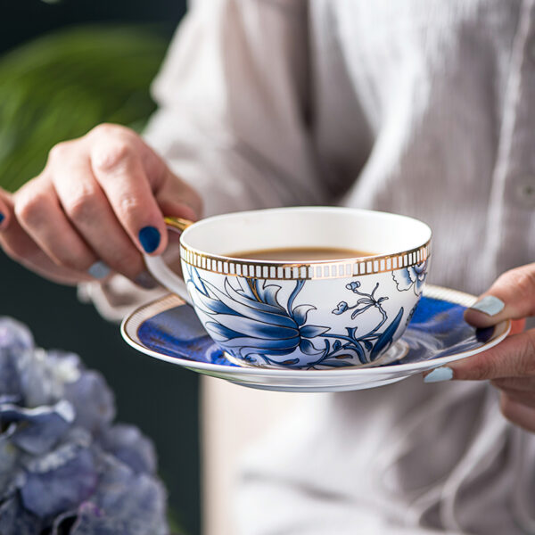 TSB11BB002 8 Vintage Blue White Tea Set for One Porcelain