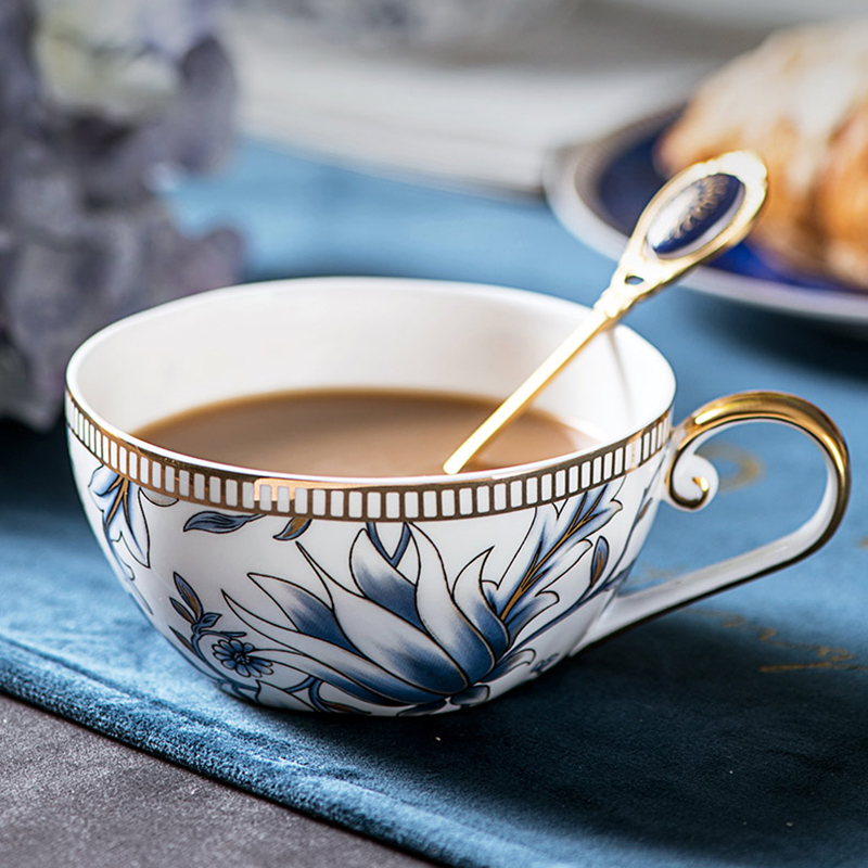 TSB11BB002 D1 Vintage Blue White Tea Set for One Porcelain
