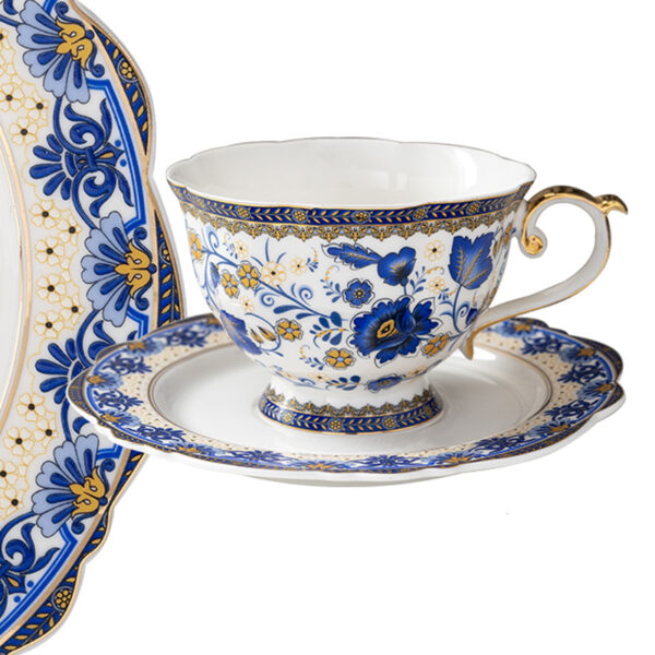 TSB11BB009 5 Vintage Tea Cup and Saucer Set Porcelain Blue White