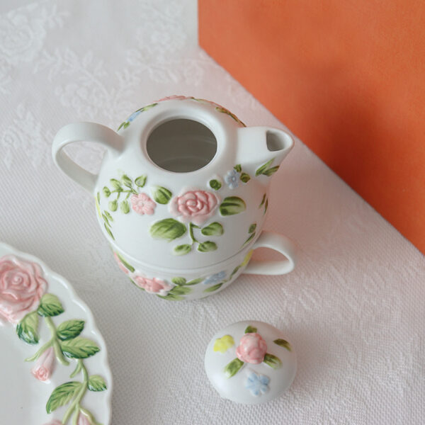 TSB11BB013 4 Creative Roses Tea for One Set Porcelain