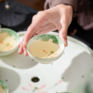 TSB13BB005 d3 Lotus Japanese Porcelain Tea Set with Tray