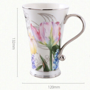 TSB16BB022 D4 Tulip Porcelain Mug with Lid