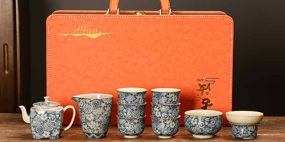 TSB17BB007 D1 Vintage Chinese Gongfu Tea Set Porcelain Blue and White