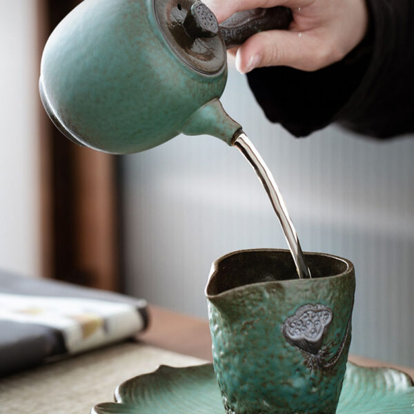 TSB20BB009 4 Lotus Japanese Tea Set Handmade Ceramic Teapot Set