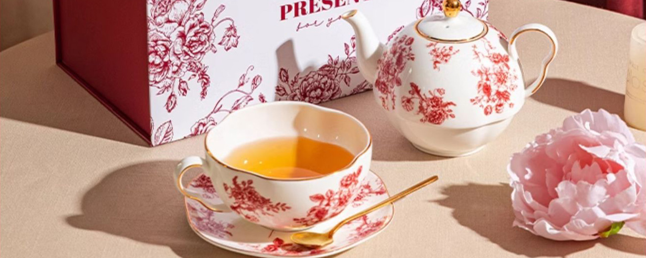 TSB21BB005 D1 Rose Tea for One Set Porcelain Teapot Set Red