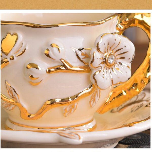TSB5BB002 4 Golden Plum Cups and Saucers Porcelain