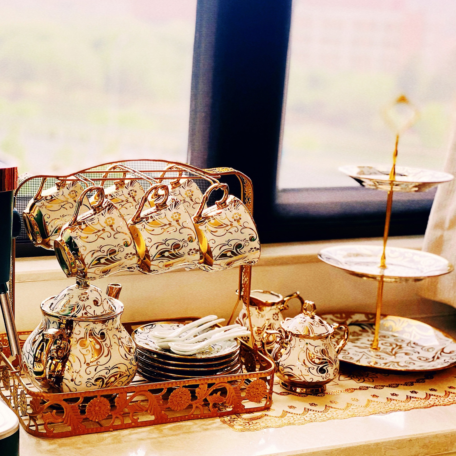 Vintage Full Tea Set Porcelain European Teapot Set photo review